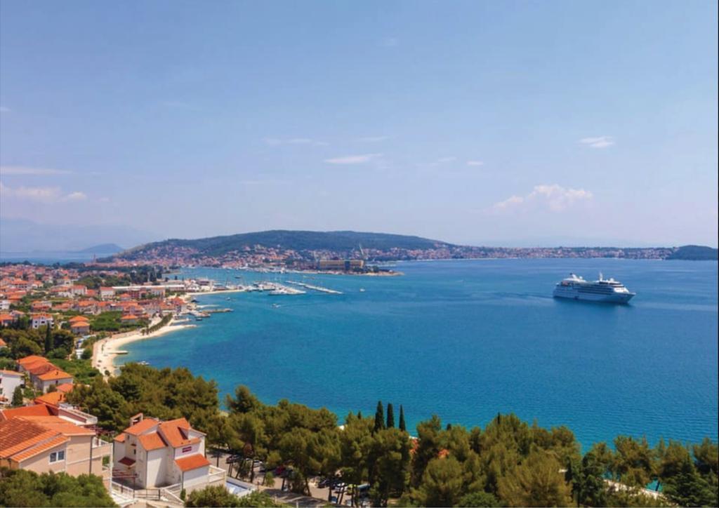 House Mariposa Hotel Trogir Eksteriør billede