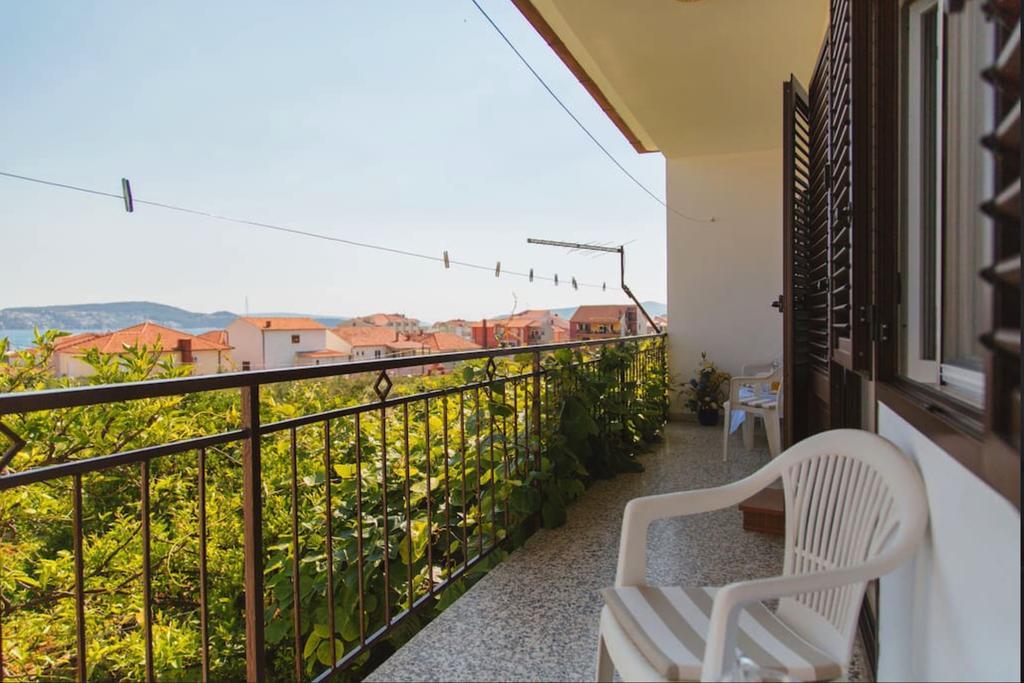 House Mariposa Hotel Trogir Eksteriør billede