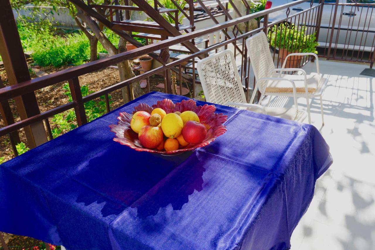 House Mariposa Hotel Trogir Eksteriør billede