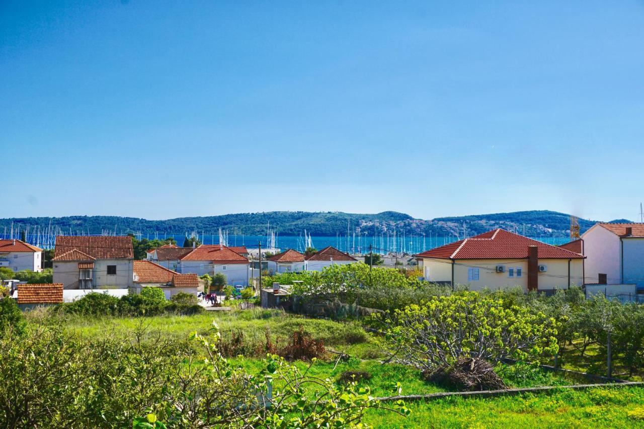 House Mariposa Hotel Trogir Eksteriør billede